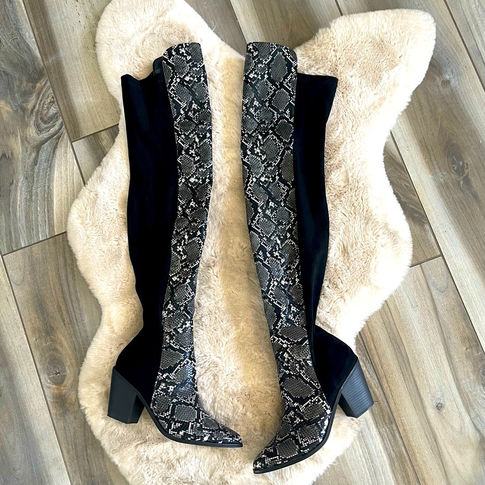 Max-6 over the knee boots 3”H top-bottom 30”in the front back 26” only worn once